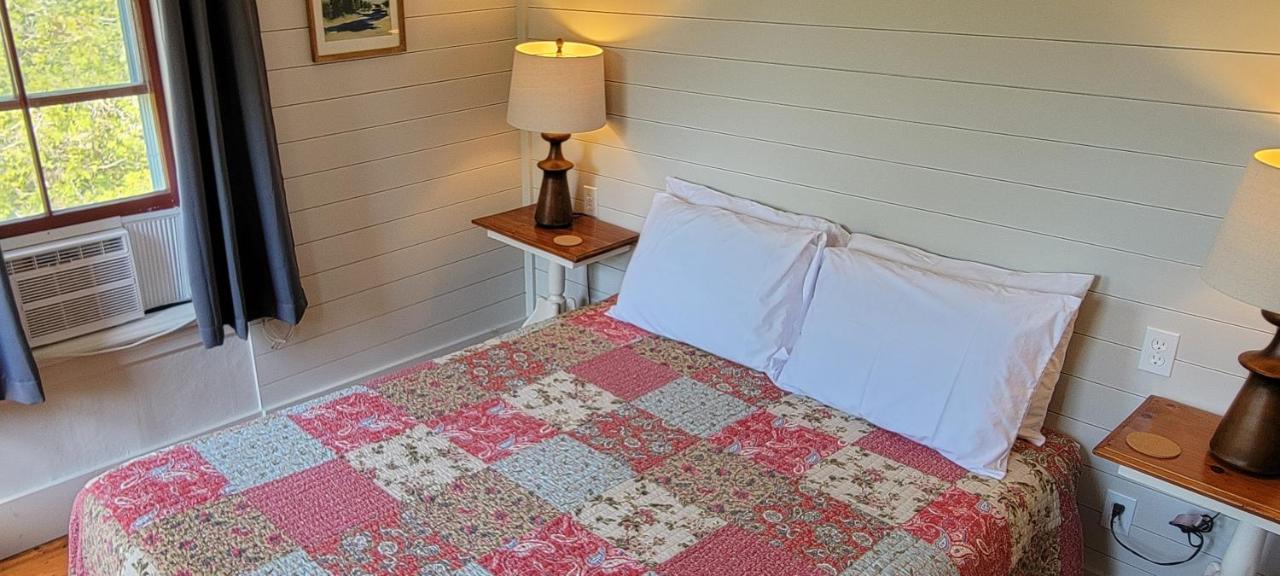 Hawks House Inn Walpole Buitenkant foto