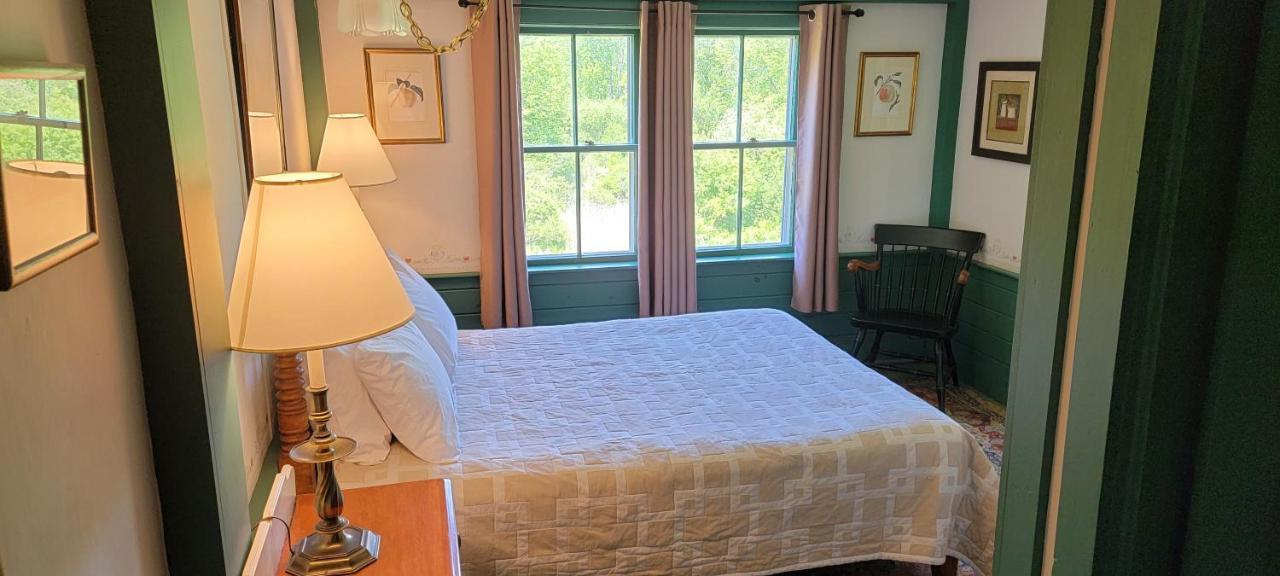 Hawks House Inn Walpole Buitenkant foto