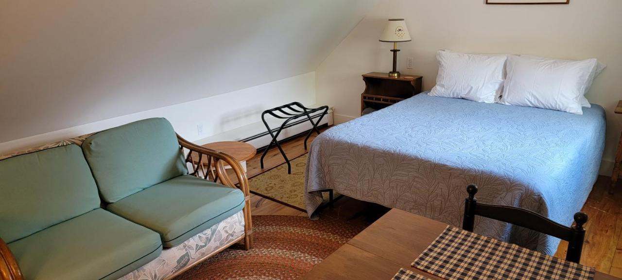 Hawks House Inn Walpole Buitenkant foto