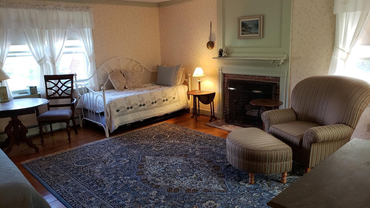 Hawks House Inn Walpole Buitenkant foto