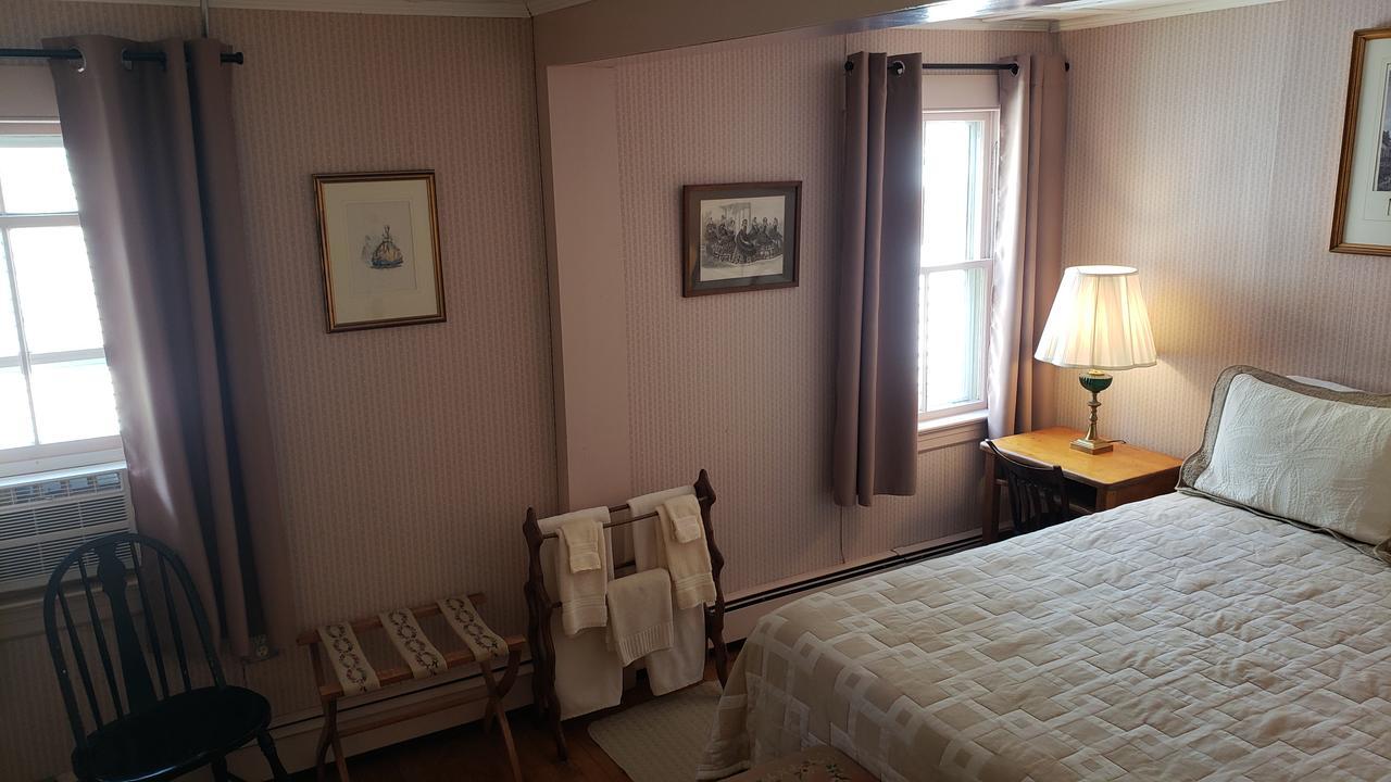 Hawks House Inn Walpole Buitenkant foto